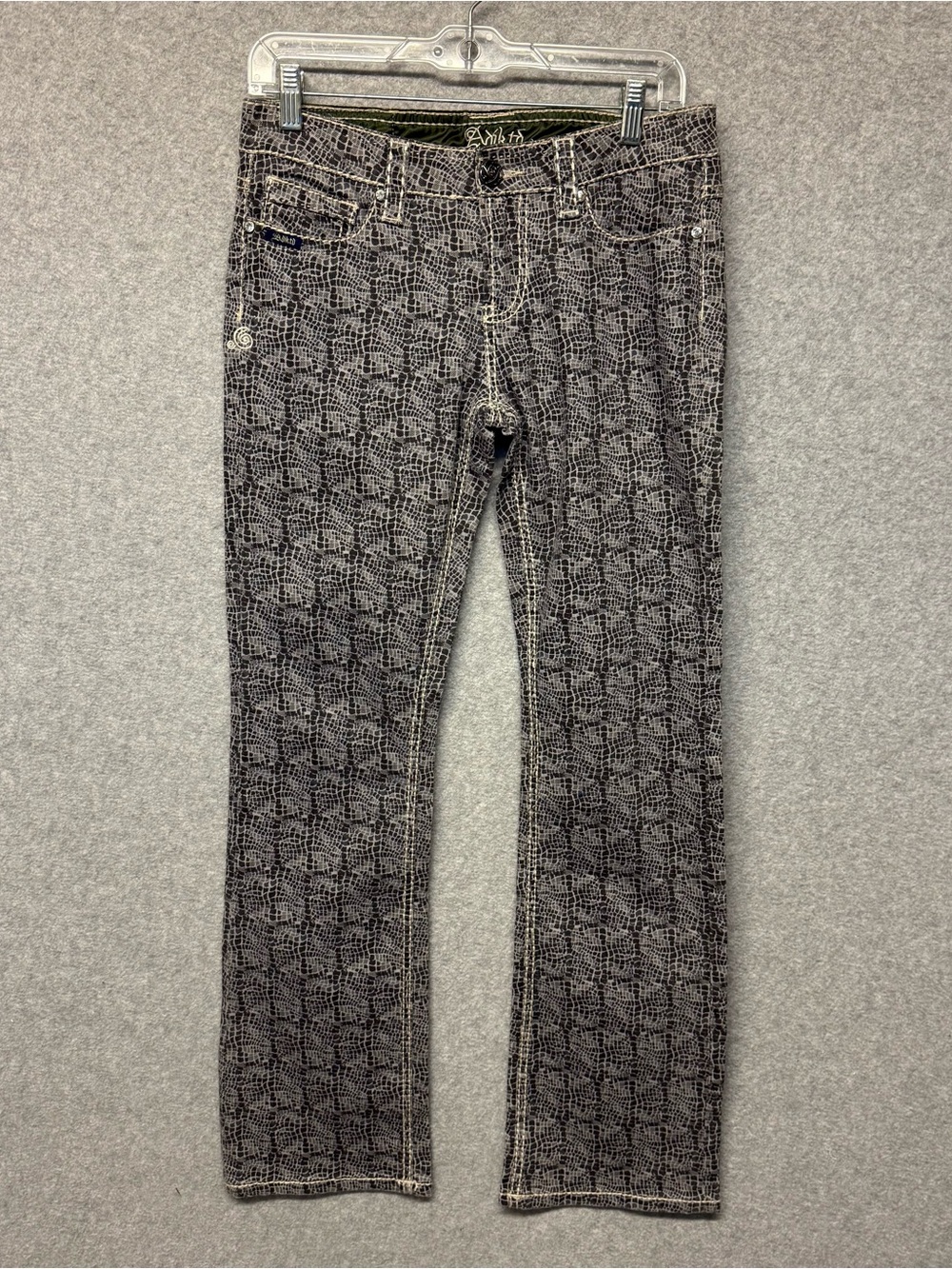 Adiktd Jeans Size 4/32 Short Straight Leg Rhinestone Pockets Snake Pattern Gray